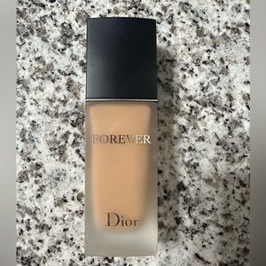Dior Forever Matte Foundation, 3.5N